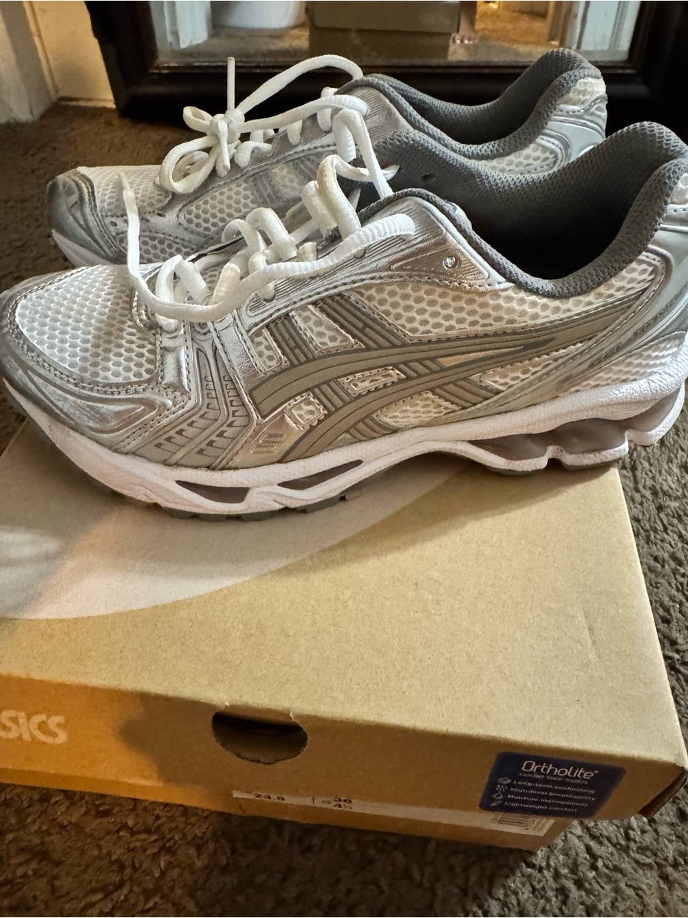 ASICS Women's Silver & White Athletic Running Shoes